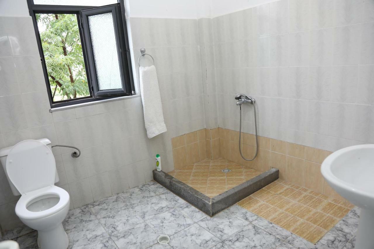 Hotel Villa Kabashi Korce Buitenkant foto